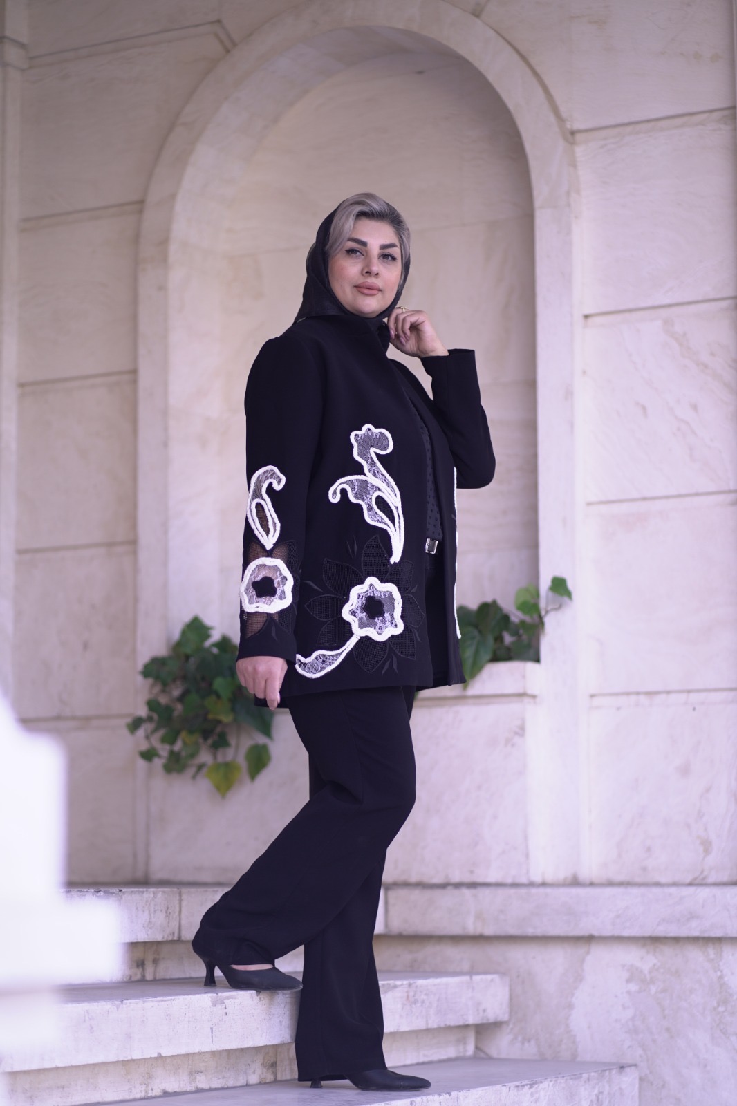 مانتو کتی با تکه دوزی و گلدوزی از برند زاوارا